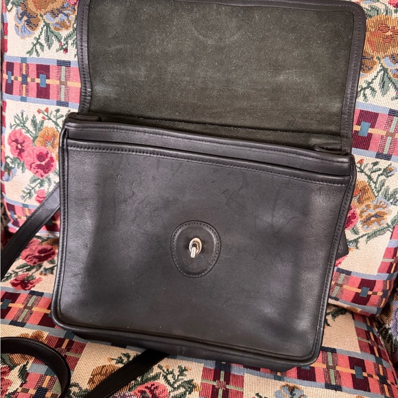 Vintage Coach Black Willis Top Handle Satchel - Picture 7 of 8